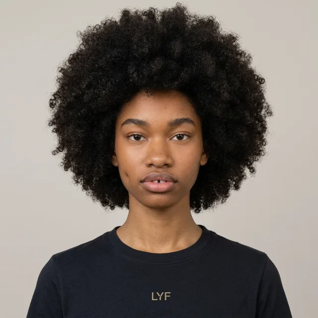 Juefte Mboyo public portrait
