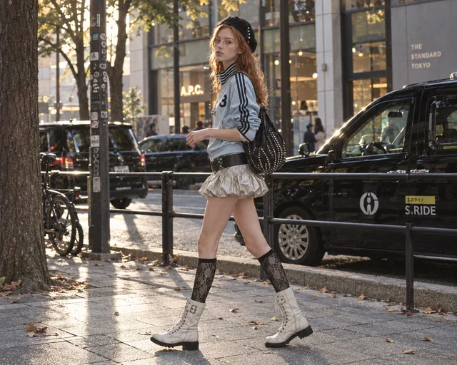 Saskia Holt · Redhead in Tokyo Street Fashion